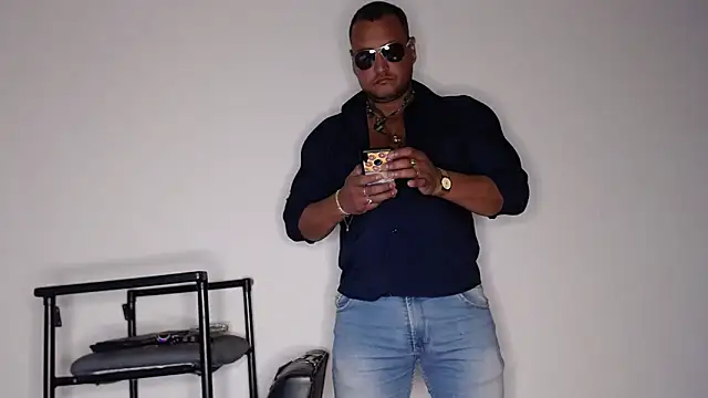 hardrock982 online show from October 2025 02:37:02 PM