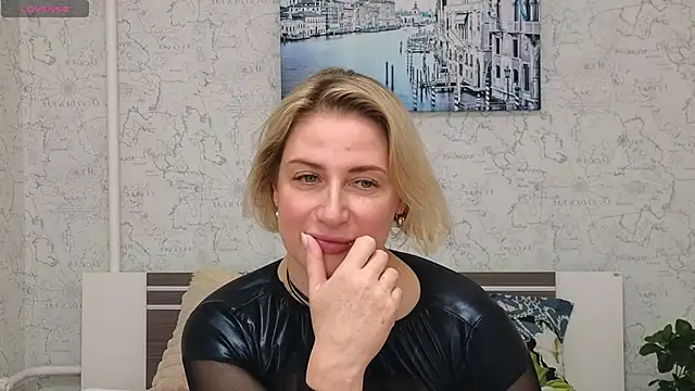 Lady Murenza online show from February 2025 10:25:01 PM