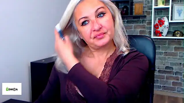 angel devil milf online show from May 2026 12:01:02 PM