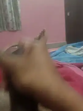 Snapshot of omar23121 chatting on January 2025 07:08:01 PM omar23121 online show from January 2025 07:08:01 PM