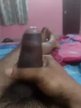 Snapshot of omar23121 chatting on January 2025 07:05:01 PM omar23121 online show from January 2025 07:05:01 PM