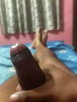 Snapshot of omar23121 chatting on March 2025 03:45:02 PM omar23121 online show from March 2025 03:45:02 PM