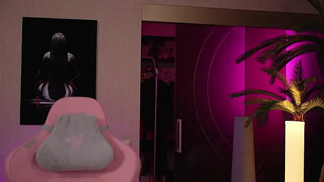 GirlGogo online show from March 2026 10:46:01 PM