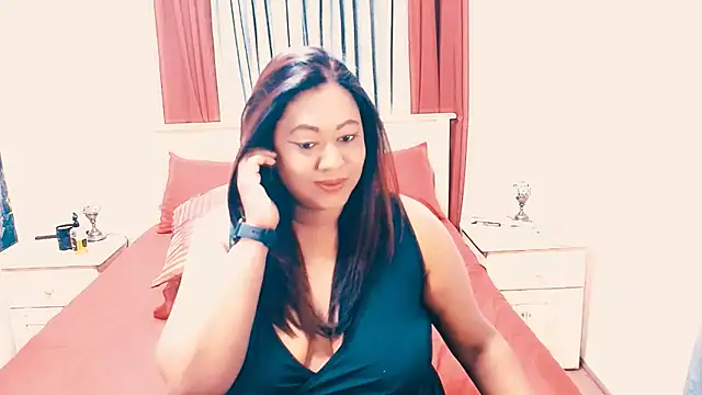 Snapshot of Indianlust69 chatting on May 2026 07:41:01 PM Indianlust69 online show from May 2026 07:41:01 PM