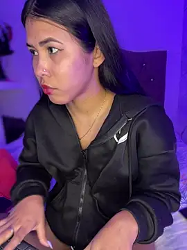 alysson 18 online show from May 2026 12:54:02 PM