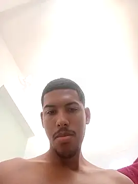Snapshot of Vinicius5890 chatting on April 2026 03:38:02 PM Vinicius5890 online show from April 2026 03:38:02 PM