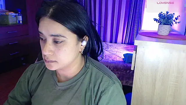 Snapshot of princesskelly chatting on October 2025 03:51:01 AM princesskelly online show from October 2025 03:51:01 AM