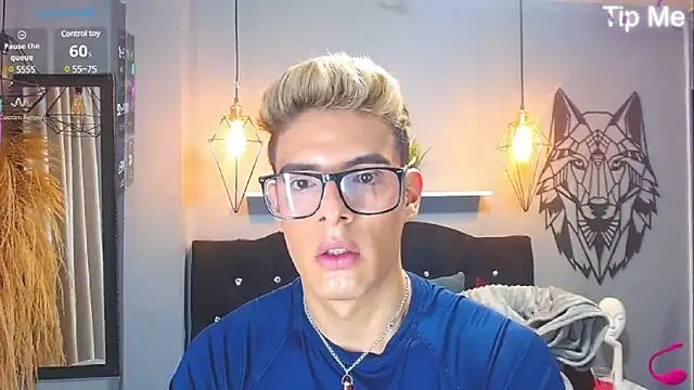 angel sexyevil online show from February 2025 12:17:01 PM