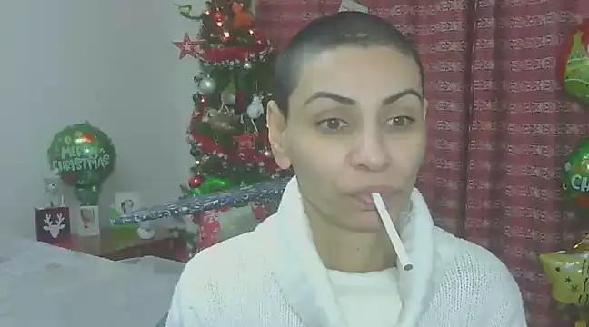 Snapshot of hotSANDRA_STARR chatting on December 2024 07:26:02 PM hotSANDRA STARR online show from December 2024 07:26:02 PM