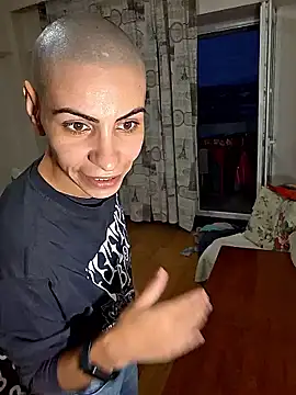 hotSANDRA STARR online show from October 2025 03:42:02 PM