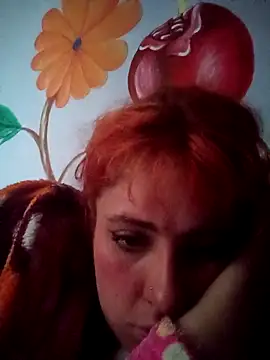 sarah lovesu online show from September 2025 02:00:02 PM