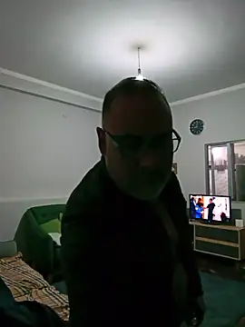 PhillDrake11 online show from May 2026 01:03:01 AM
