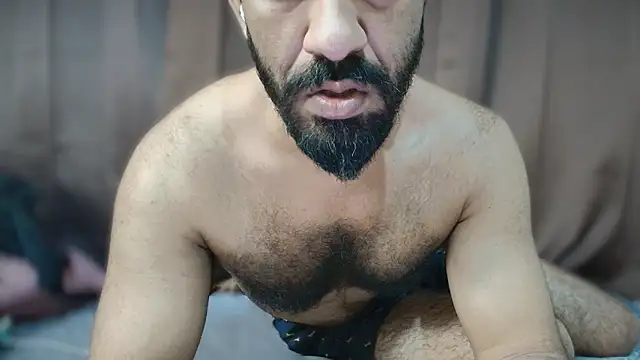 Snapshot of Steffan55 chatting on December 2025 01:01:02 AM Steffan55 online show from December 2025 01:01:02 AM