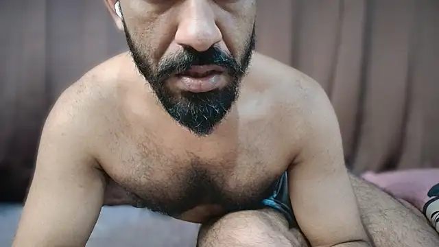 Snapshot of Steffan55 chatting on December 2025 04:03:01 PM Steffan55 online show from December 2025 04:03:01 PM