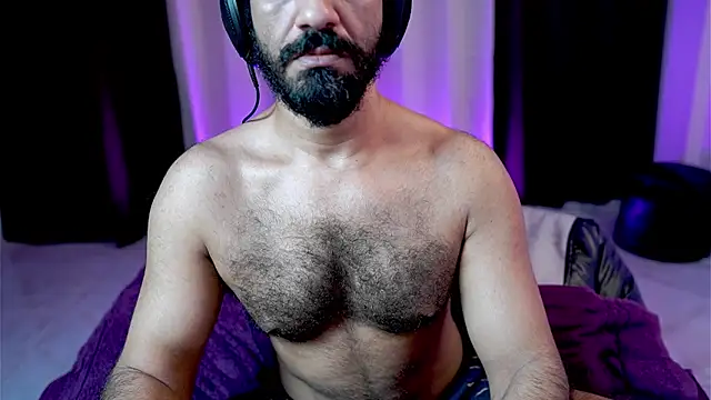 Snapshot of Steffan55 chatting on April 2026 08:20:01 AM Steffan55 online show from April 2026 08:20:01 AM