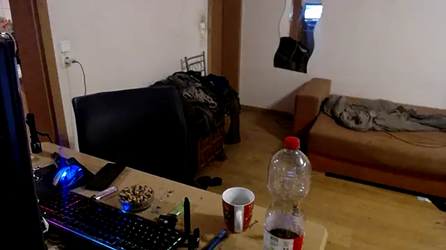 sexymann92 online show from February 2026 01:48:02 PM