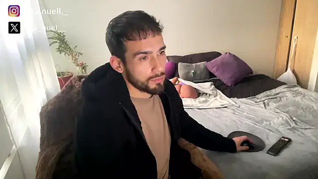 Emanuell   online show from April 2026 10:04:02 PM