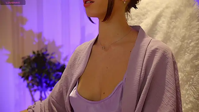 Snapshot of Danielle_Thomas chatting on February 2025 12:03:02 PM Danielle Thomas online show from February 2025 12:03:02 PM