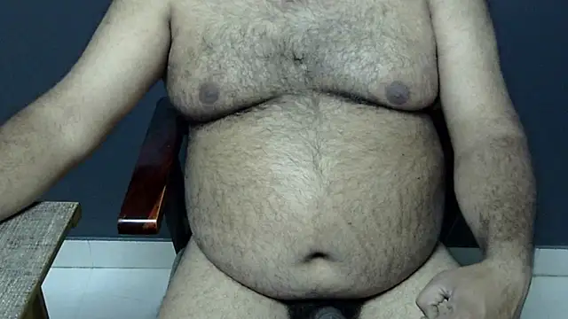 hairysubcub 70 online show from February 2025 01:22:02 PM