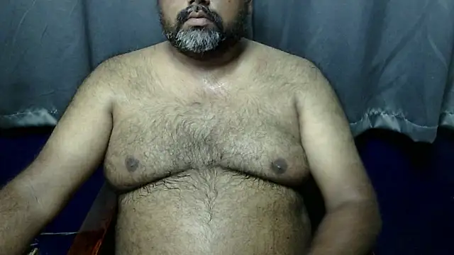 Snapshot of hairysubcub_70 chatting on March 2026 07:48:02 AM hairysubcub 70 online show from March 2026 07:48:02 AM