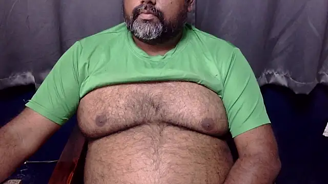 Snapshot of hairysubcub_70 chatting on March 2026 07:12:01 AM hairysubcub 70 online show from March 2026 07:12:01 AM