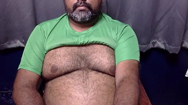 Snapshot of hairysubcub_70 chatting on March 2026 09:15:01 AM hairysubcub 70 online show from March 2026 09:15:01 AM