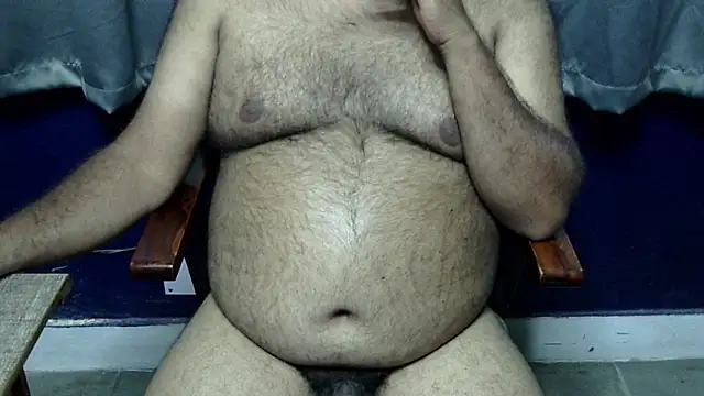 Snapshot of hairysubcub_70 chatting on March 2026 07:17:01 PM hairysubcub 70 online show from March 2026 07:17:01 PM