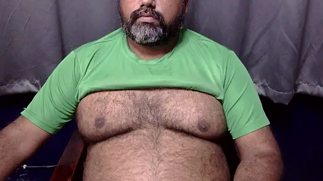 Snapshot of hairysubcub_70 chatting on March 2026 07:12:02 AM hairysubcub 70 online show from March 2026 07:12:02 AM