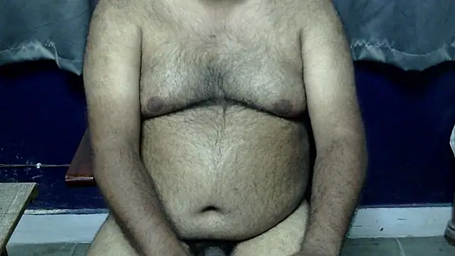 Snapshot of hairysubcub_70 chatting on March 2026 09:10:02 AM hairysubcub 70 online show from March 2026 09:10:02 AM