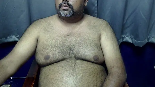 Snapshot of hairysubcub_70 chatting on April 2026 07:42:01 AM hairysubcub 70 online show from April 2026 07:42:01 AM