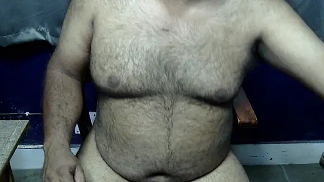 Snapshot of hairysubcub_70 chatting on April 2026 04:56:02 PM hairysubcub 70 online show from April 2026 04:56:02 PM