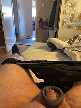 Snapshot of Tomi2244 chatting on April 2026 02:33:01 PM Tomi2244 online show from April 2026 02:33:01 PM