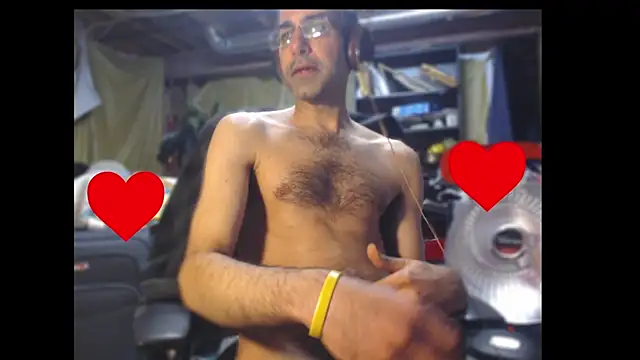 Snapshot of Gsmile1 chatting on March 2025 11:05:01 PM Gsmile1 online show from March 2025 11:05:01 PM