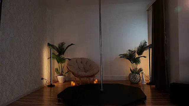 Snapshot of KittyCaitlin chatting on March 2026 08:57:02 PM KittyCaitlin online show from March 2026 08:57:02 PM