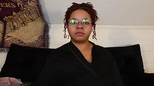 Snapshot of -khayaparker chatting on April 2026 07:02:02 AM -khayaparker online show from April 2026 07:02:02 AM