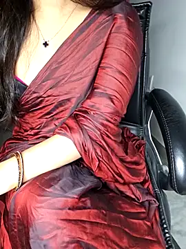 aliyaah singh online show from November 2025 05:57:01 PM