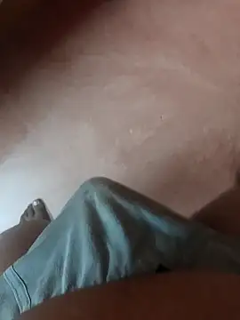 dinesh682 online show from February 2026 06:57:02 AM