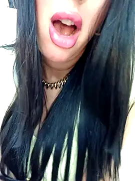 Queen sousou online show from November 2025 09:15:01 PM