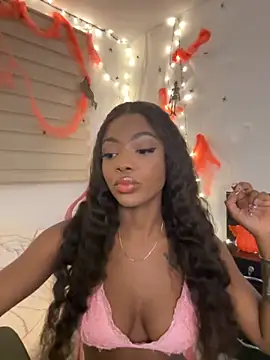 Vane Rossee online show from October 2025 11:35:01 PM