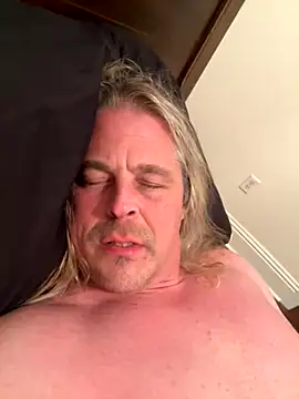Snapshot of zeus337 chatting on November 2025 02:44:01 AM zeus337 online show from November 2025 02:44:01 AM