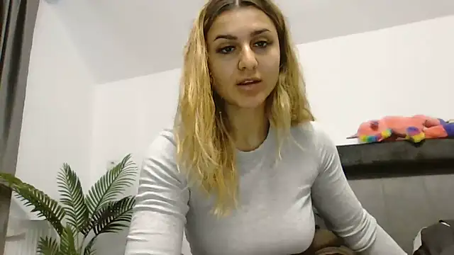 NicolePlay online show from June 2026 11:09:02 AM