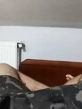 Snapshot of Aykut1990 chatting on October 2025 04:40:01 PM Aykut1990 online show from October 2025 04:40:01 PM