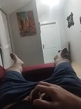 Snapshot of Aykut1990 chatting on December 2025 04:15:01 PM Aykut1990 online show from December 2025 04:15:01 PM