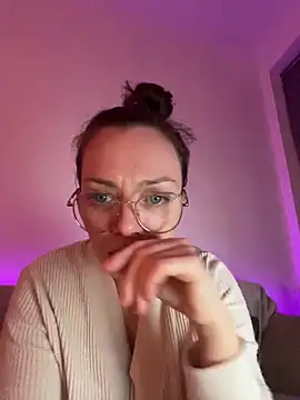 Snapshot of FemDom_RubyKnightXXO chatting on December 2024 04:32:02 PM FemDom RubyKnightXXO online show from December 2024 04:32:02 PM