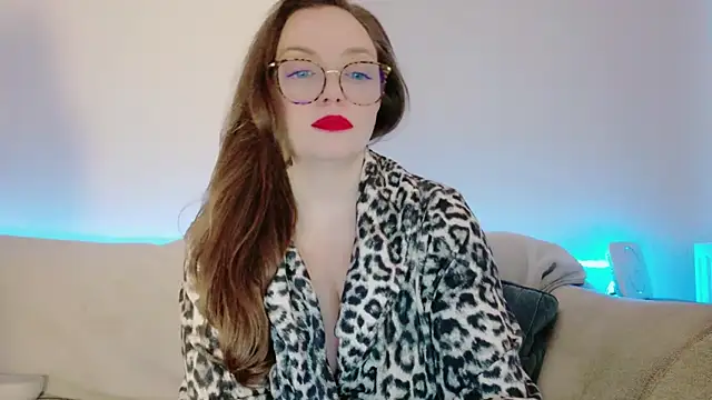 Snapshot of FemDom_RubyKnightXXO chatting on February 2025 11:32:02 PM FemDom RubyKnightXXO online show from February 2025 11:32:02 PM