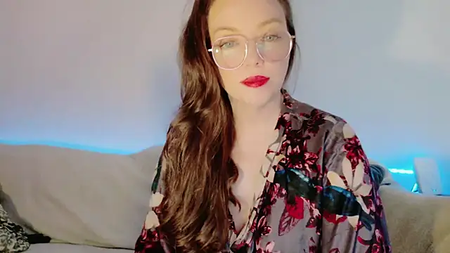 Snapshot of FemDom_RubyKnightXXO chatting on February 2025 04:19:02 PM FemDom RubyKnightXXO online show from February 2025 04:19:02 PM