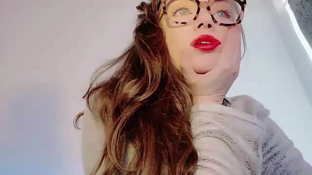 Snapshot of FemDom_RubyKnightXXO chatting on March 2025 02:34:02 PM FemDom RubyKnightXXO online show from March 2025 02:34:02 PM