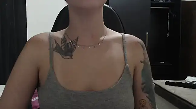 Mivyy online show from February 2025 02:55:02 AM