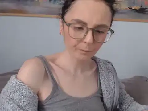 Snapshot of cleophee chatting on March 2025 11:50:01 AM cleophee online show from March 2025 11:50:01 AM