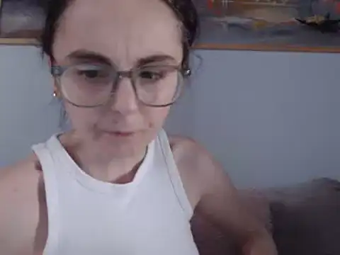 Snapshot of cleophee chatting on March 2025 12:53:02 PM cleophee online show from March 2025 12:53:02 PM